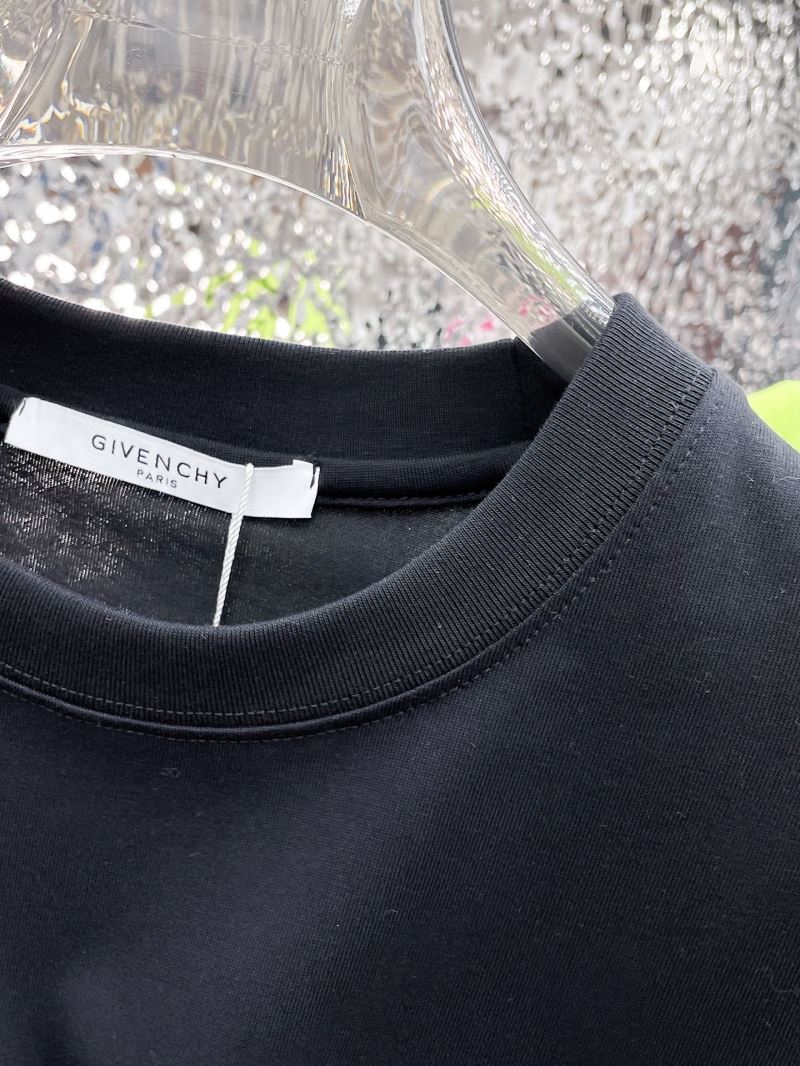 Givenchy T-Shirts